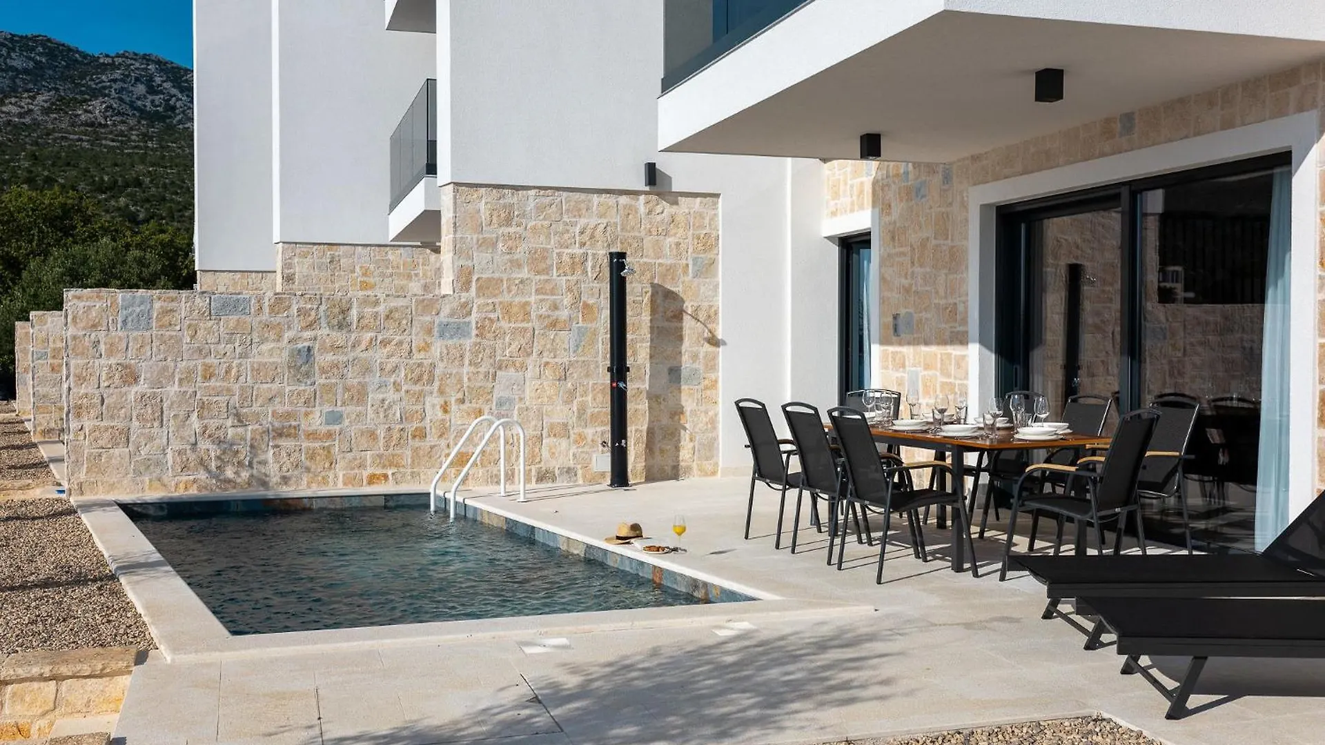 סלינה Beachfront Escape Villa Nevera