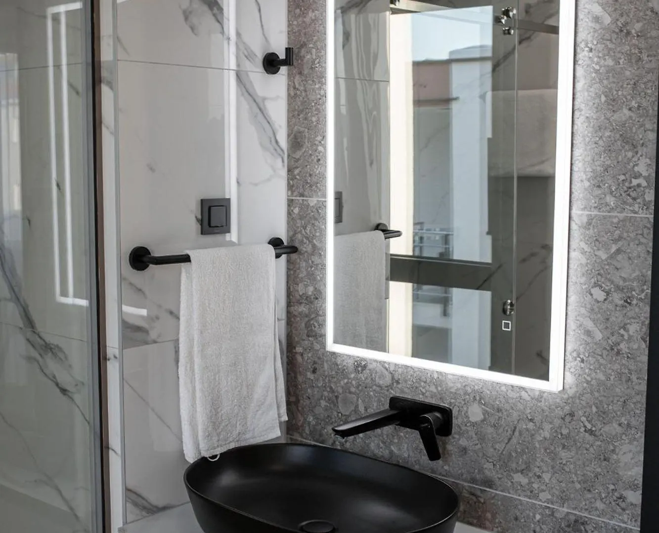 סלינה Beachfront Escape Villa Nevera