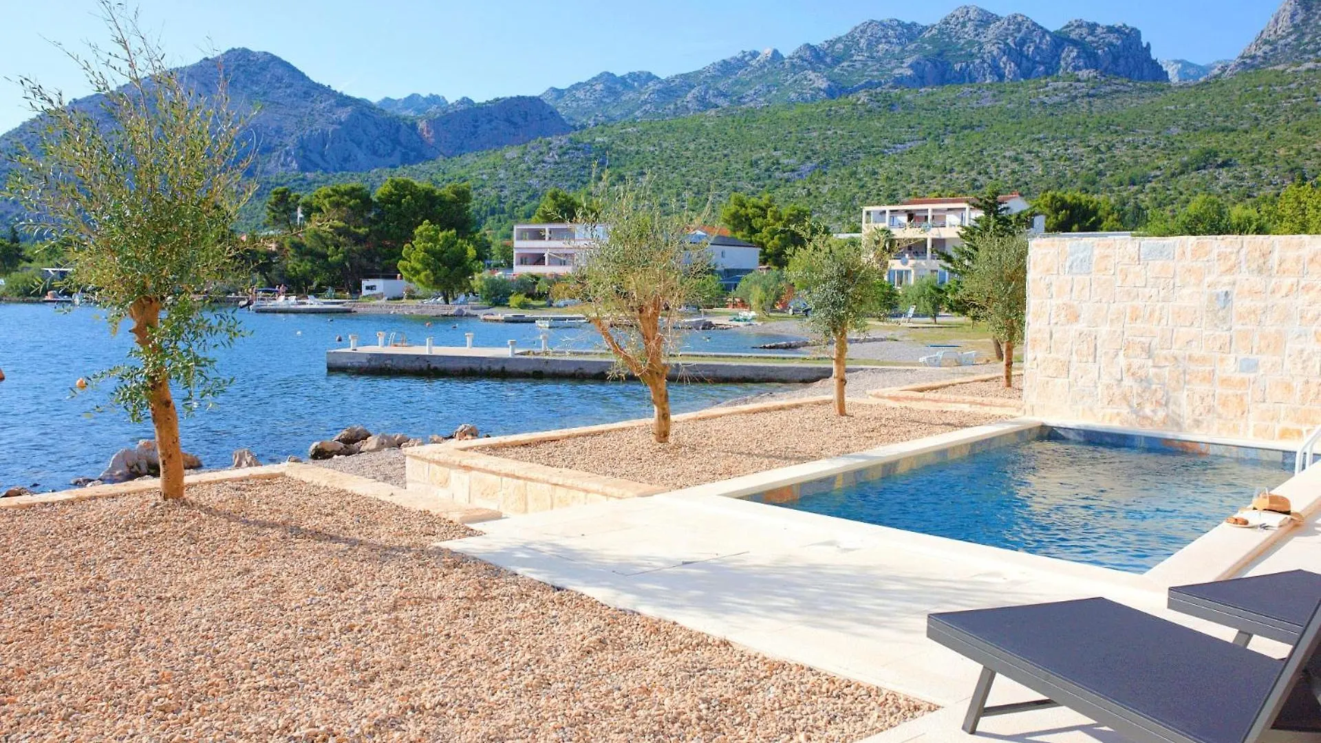 סלינה Beachfront Escape Villa Nevera
