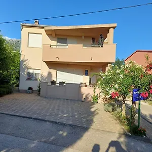  Apartman Calic