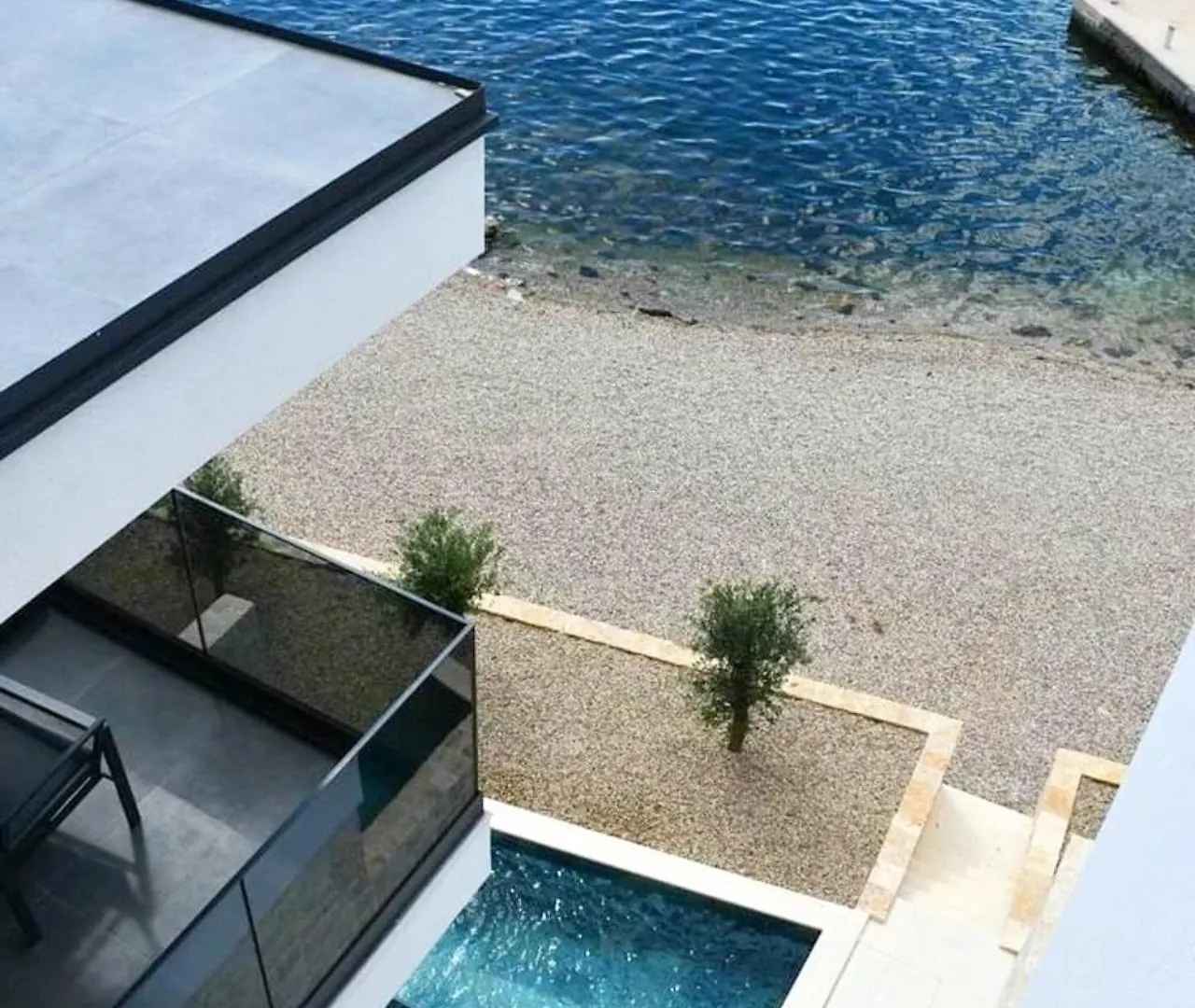 Beachfront Escape Villa Nevera Seline