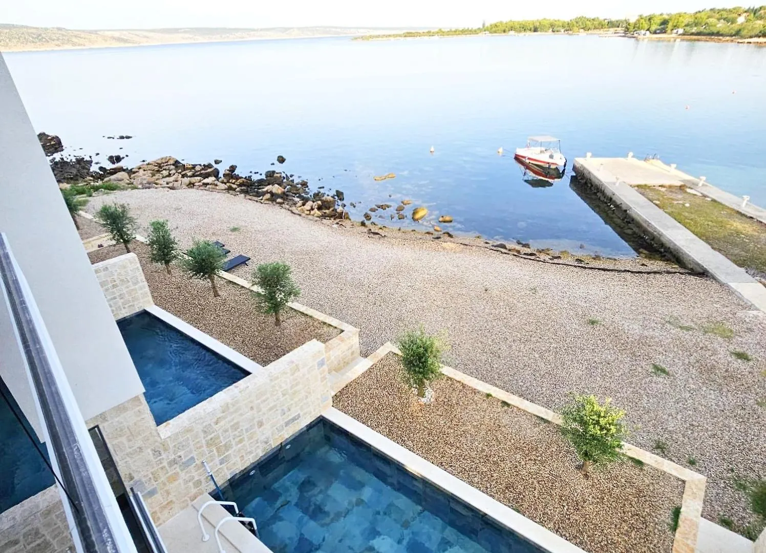 Beachfront Escape Villa Nevera Seline